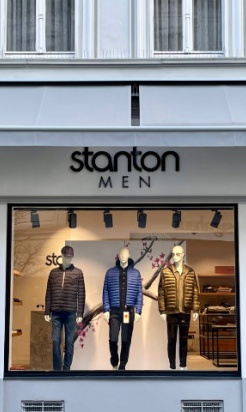 Ein Schaufenster unseres Ladenlokals in Siegburg